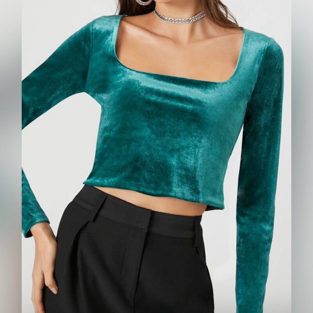 Emerald Velvet Square Cut Crop Top NWT
